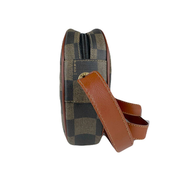 FENDI Brown Leather Shoulder Bag - Picture 2 of 5